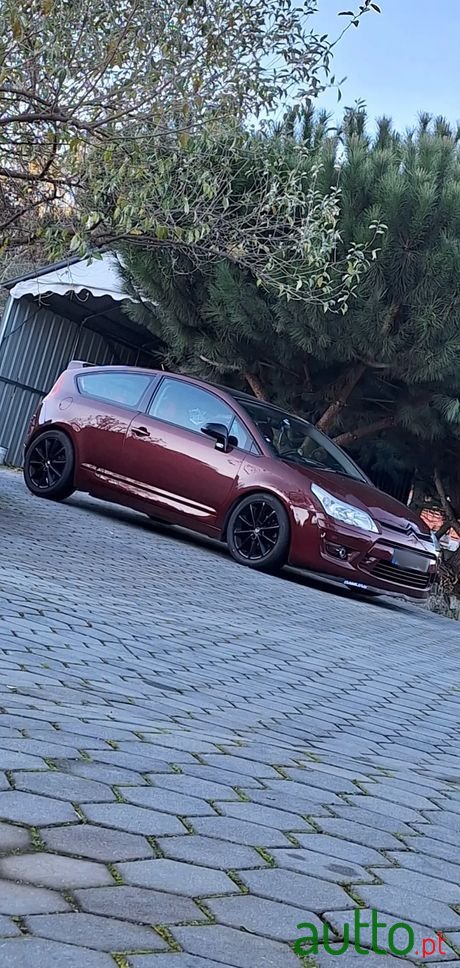 2009' Citroen C4 photo #2