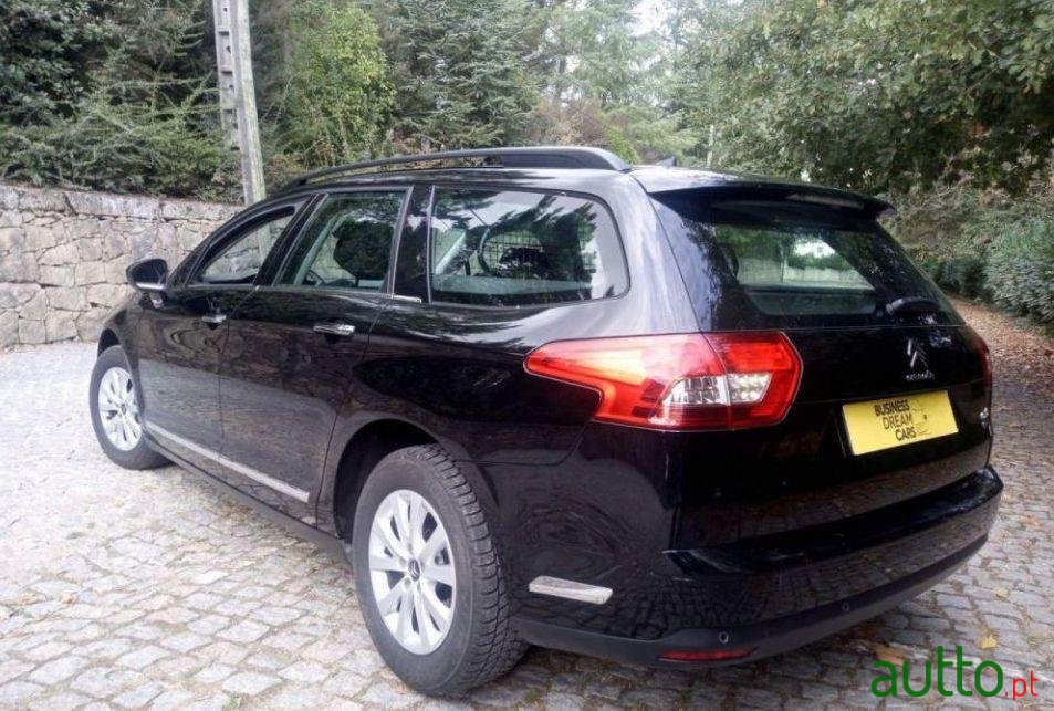 2014' Citroen C5 photo #2