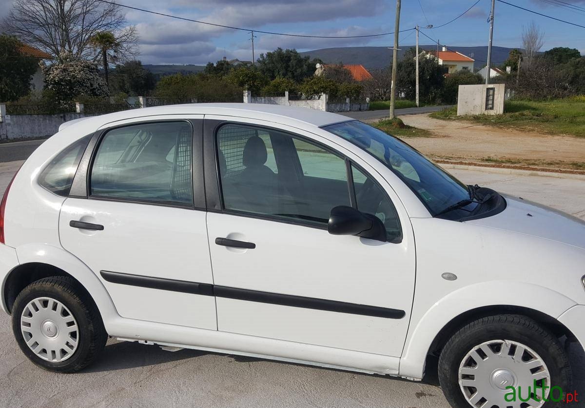 2004' Citroen photo #2