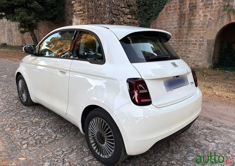 2023' Fiat 500e 42Kwh Icon photo #6