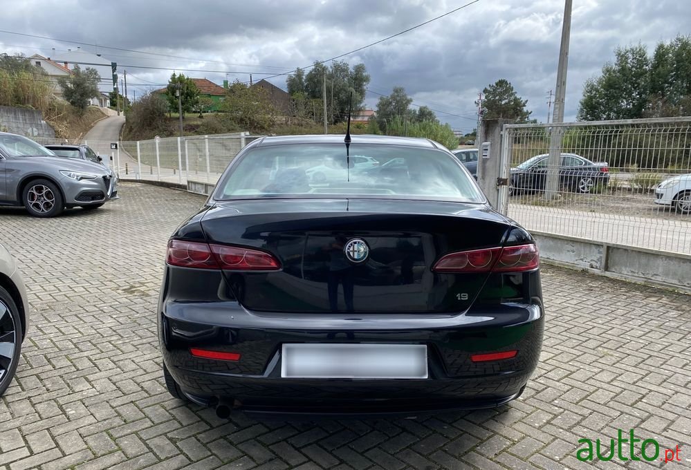 2007' Alfa Romeo 159 1.9 Jtdm 8V photo #6