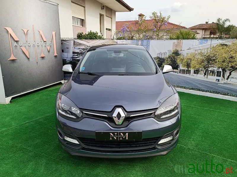 2015' Renault Megane photo #2