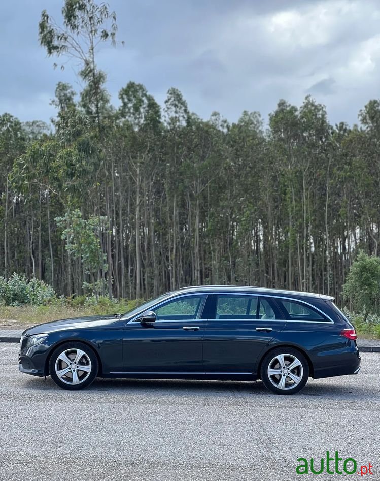 2017' Mercedes-Benz E 220 photo #4