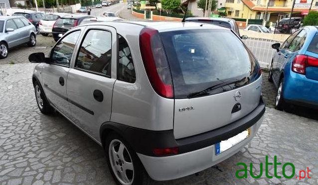 2002' Opel Corsa 1.2 16V Confort Easyt photo #4