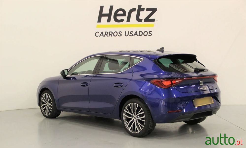 2021' SEAT Leon 1.5 Tsi Xcellence photo #3