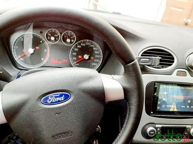 2008' Ford Focus photo #4