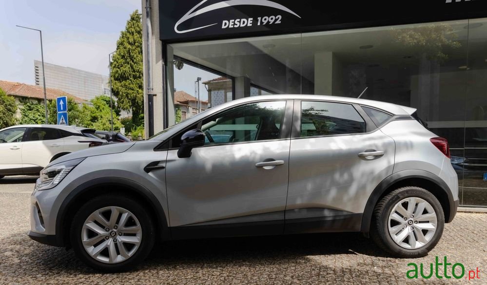 2021' Renault Captur 1.0 Tce Intens photo #2