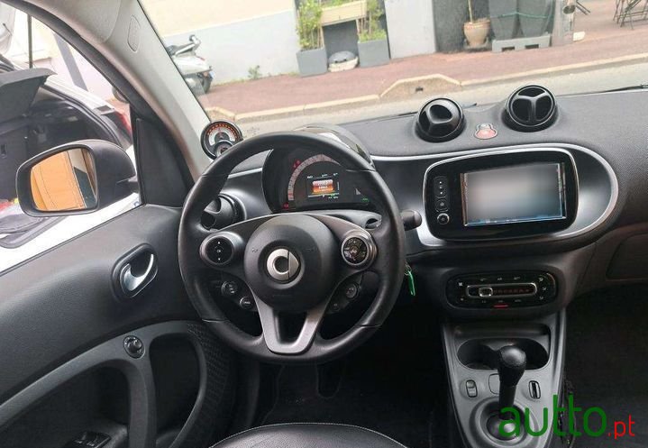 2018' Smart Fortwo photo #6