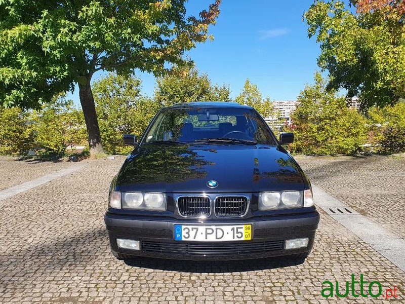 1998' BMW 318 photo #4