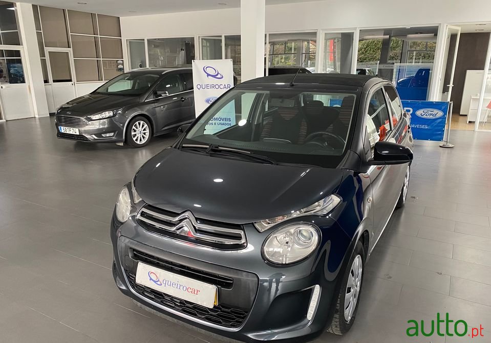 2015' Citroen C1 Airscape photo #4