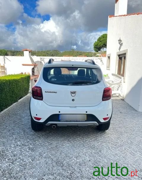 2019' Dacia Sandero Stepway photo #1