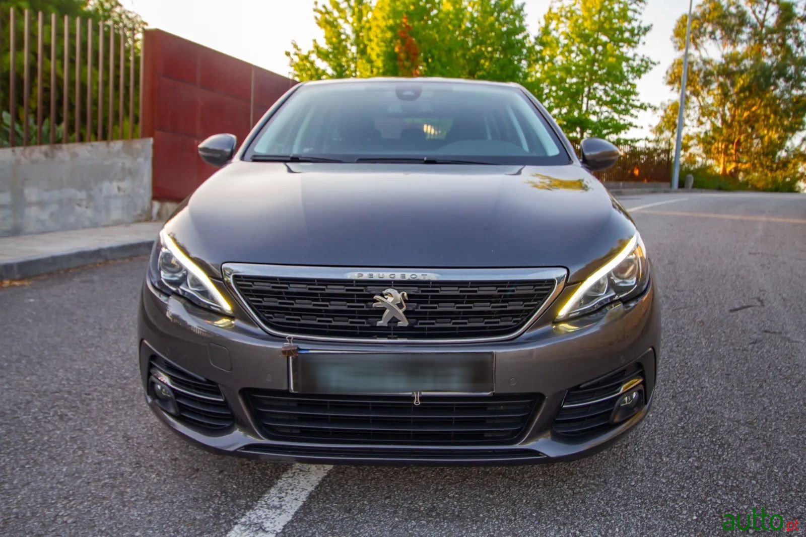 2017' Peugeot 308 photo #1