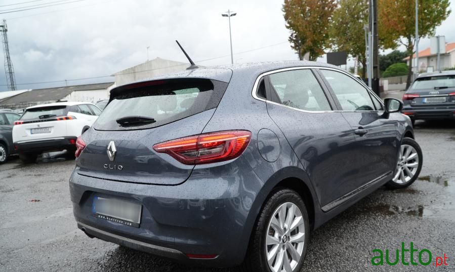 2022' Renault Clio photo #4