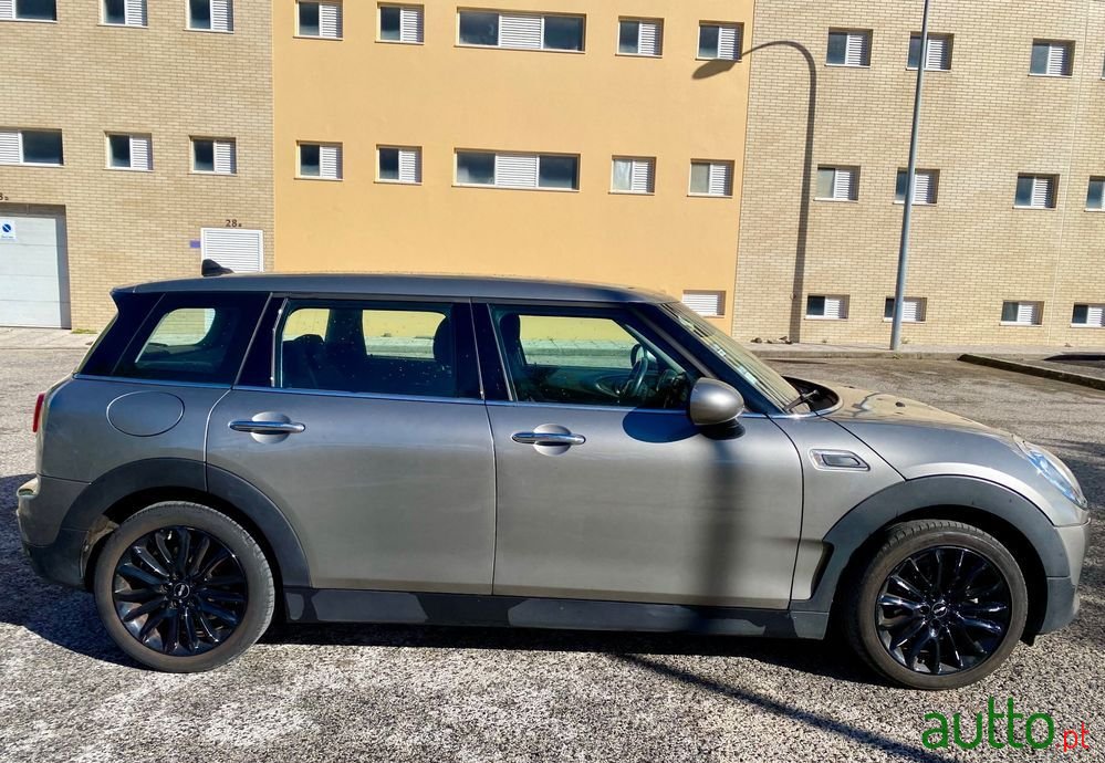 2016' MINI Clubman One D photo #6