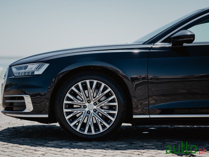 2020' Audi A8 photo #4