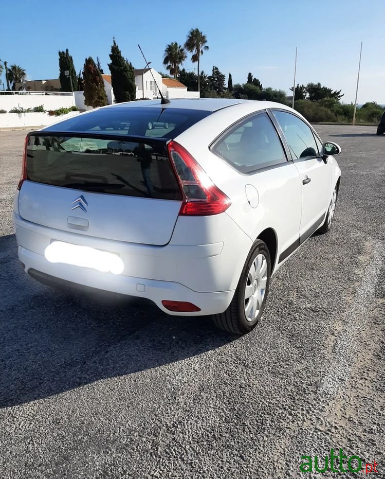 2007' Citroen C4 photo #3