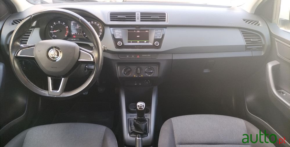 2018' Skoda Fabia photo #6