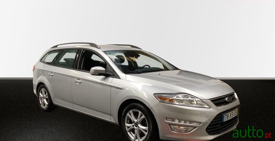 2012' Ford Mondeo Sw photo #1