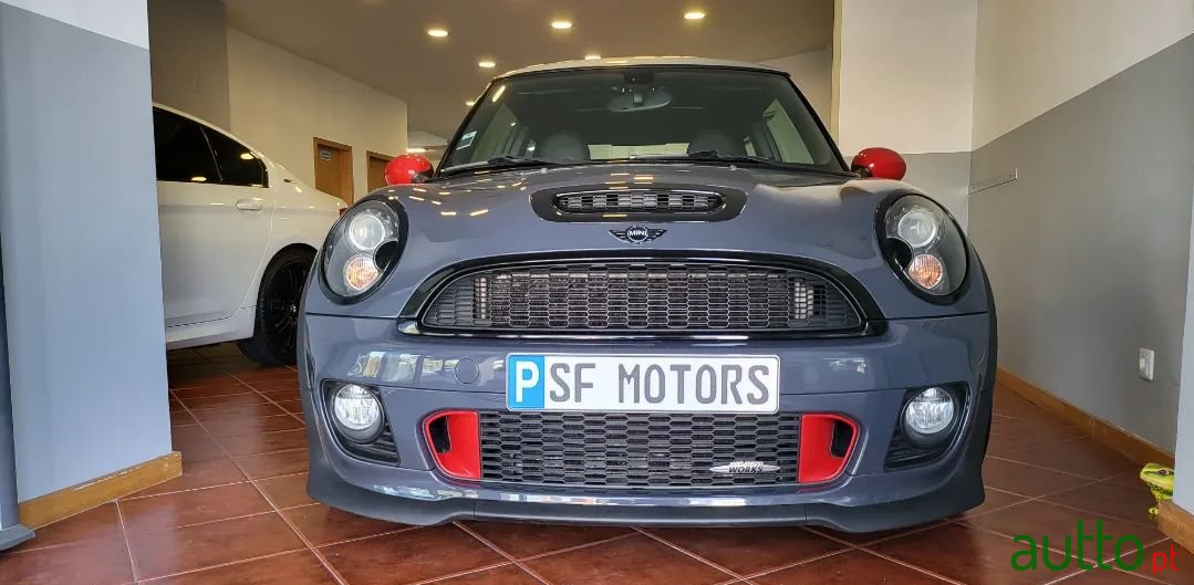 2011' MINI Cooper photo #4