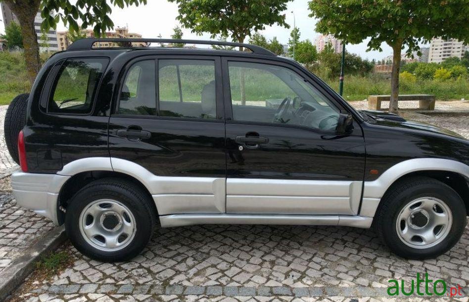 1999' Suzuki Grand Vitara photo #1