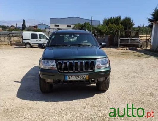 2001' Jeep Grand Cherokee photo #2