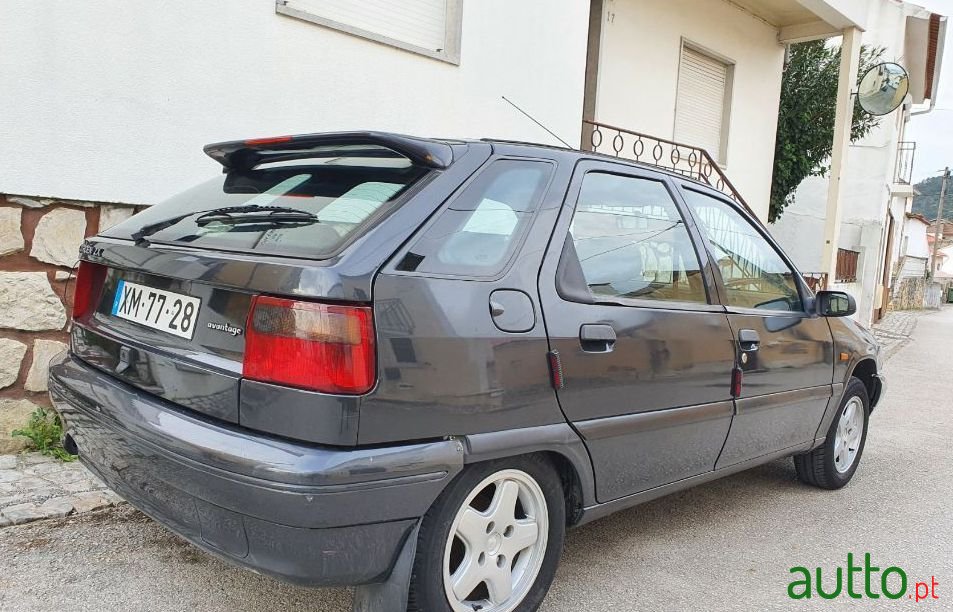 1991' Citroen ZX Avantage photo #4