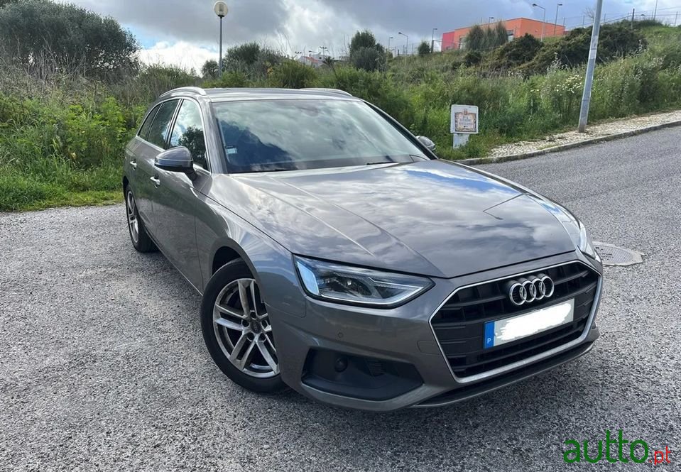 2021' Audi A4 Avant photo #1