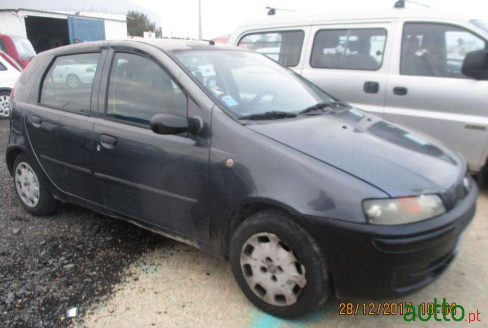 2001' Fiat Punto 1.2 Sx photo #1