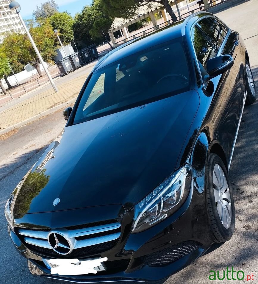 2015' Mercedes-Benz Classe C photo #1