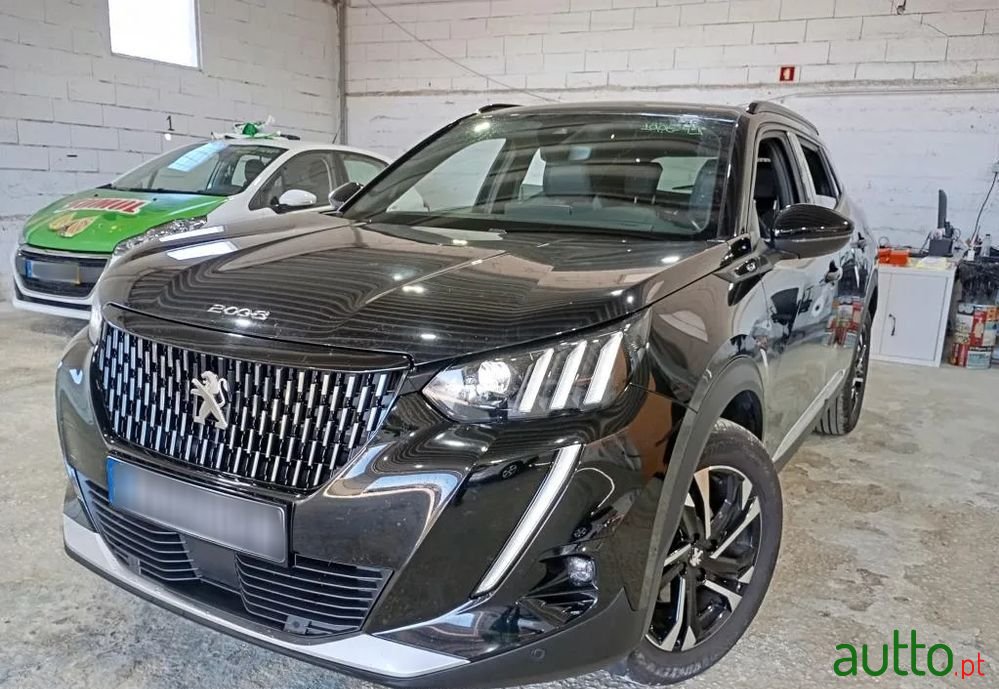 2022' Peugeot 2008 1.2 Puretech Gt photo #1
