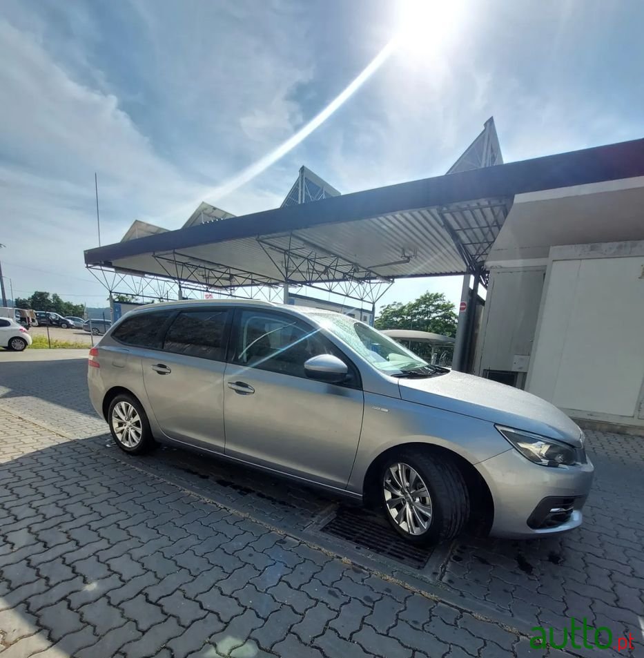 2018' Peugeot 308 Sw photo #5