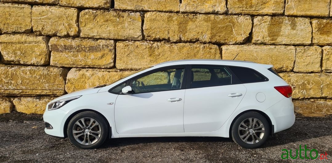 2014' Kia Ceed Sw photo #3