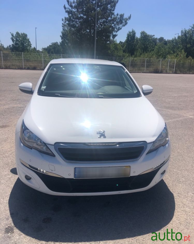 2016' Peugeot 308 Sw photo #2