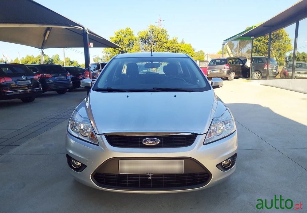 2008' Ford Focus Sw photo #2