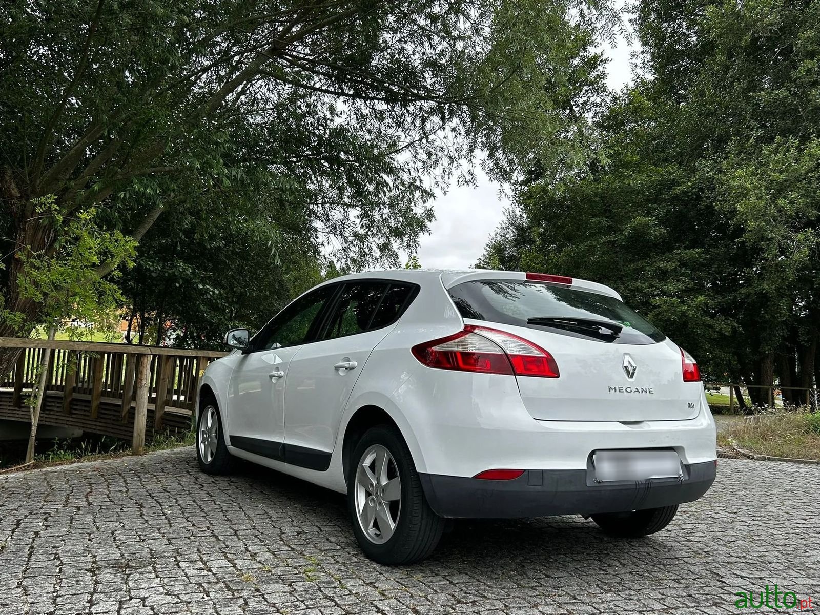 2013' Renault Megane photo #4