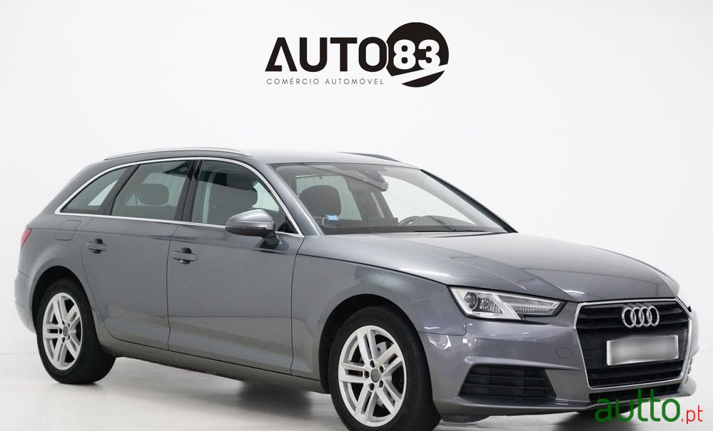 2018' Audi A4 Avant photo #1