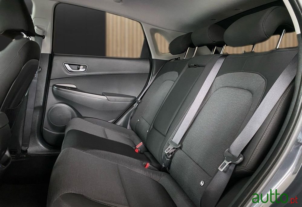 2022' Hyundai Kauai Ev 64 Kwh Premium photo #6