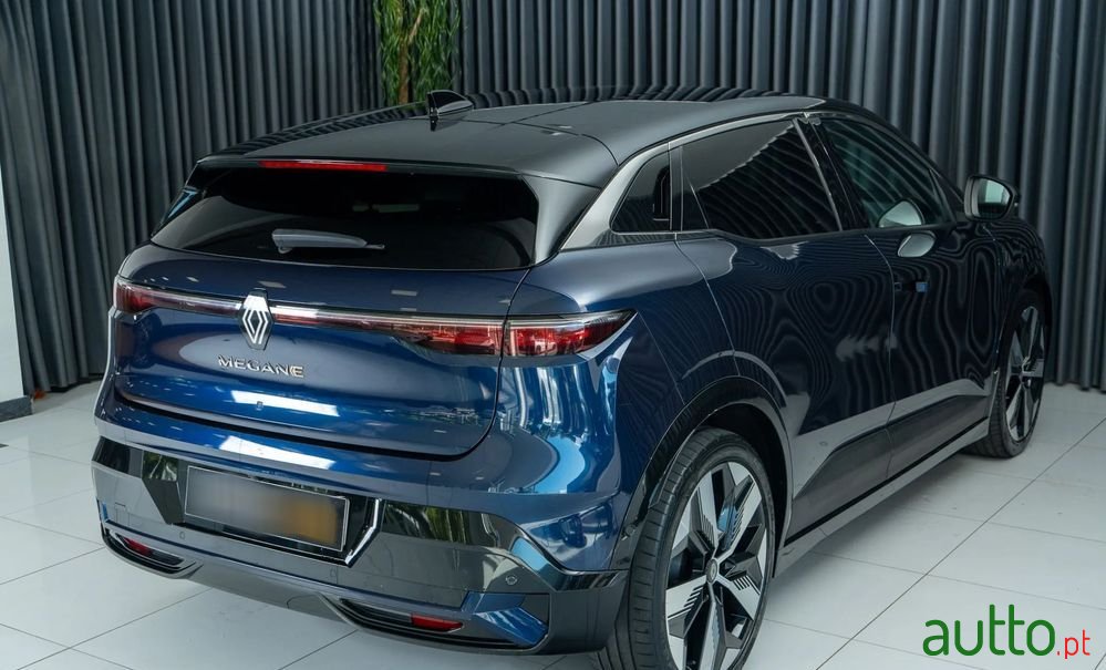 2024' Renault Megane E-Tech photo #4