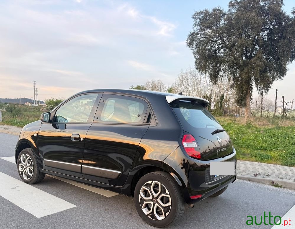 2015' Renault Twingo Sce 70 Life photo #4