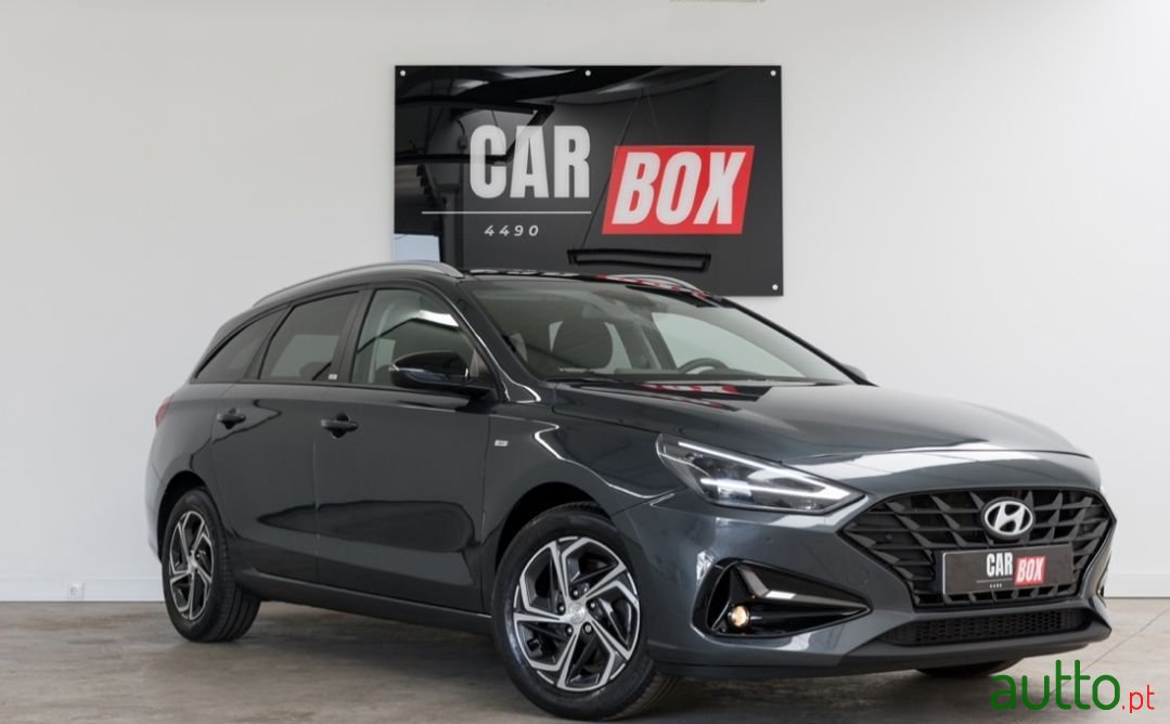 2020' Hyundai i30 Sw photo #1