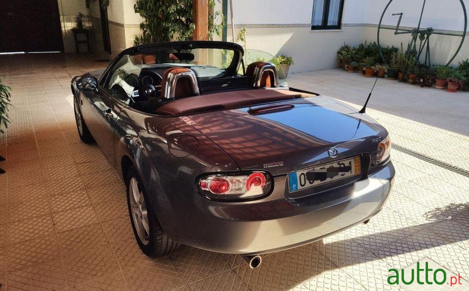 2006' Mazda MX-5 photo #3