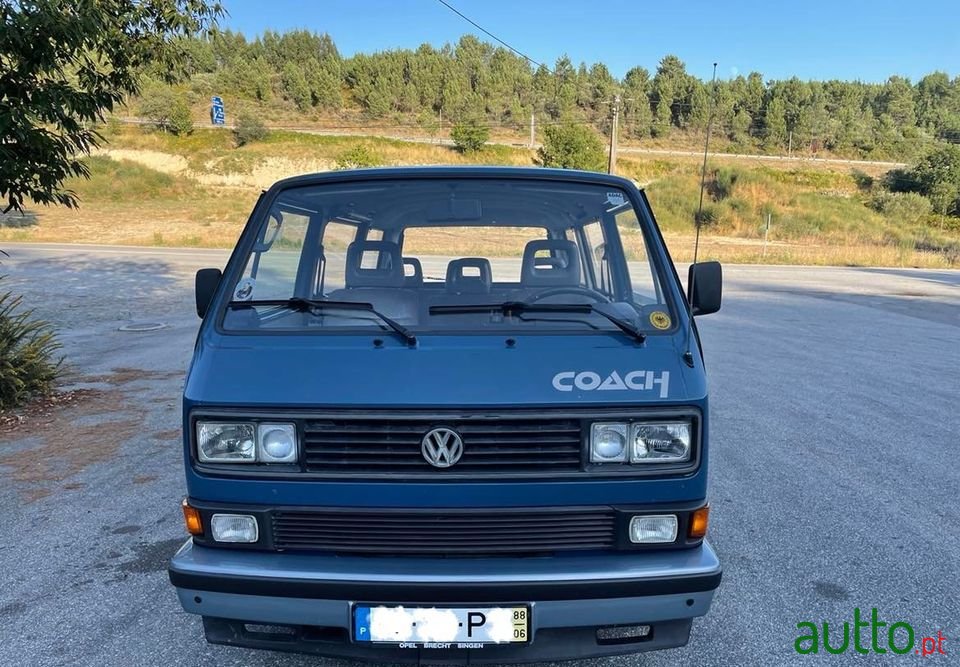 1988' Volkswagen Caravelle photo #2