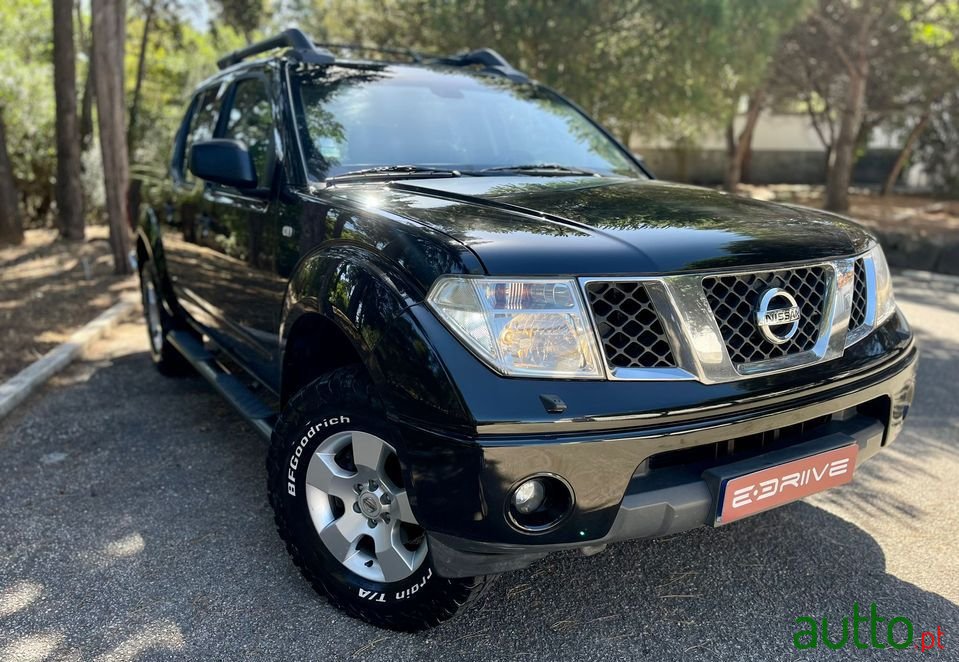 2006' Nissan Navara photo #1