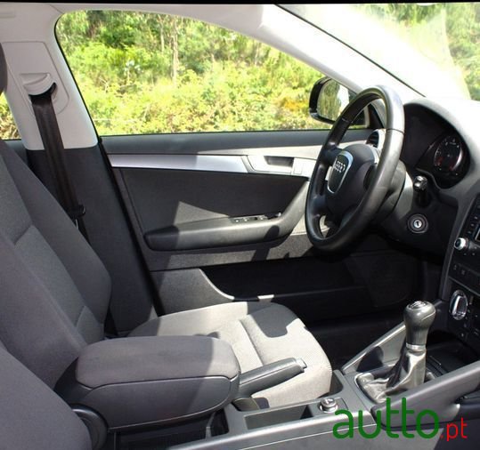 2010' Audi A3 Sportback photo #2