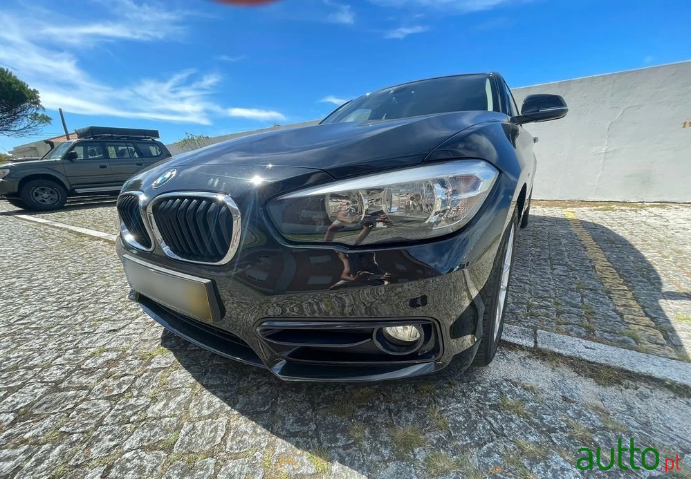 2017' BMW 116 D Edynamics Line Sport photo #4