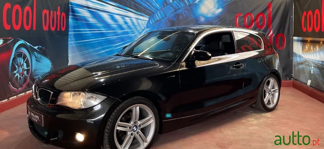 2009' BMW 118 photo #1