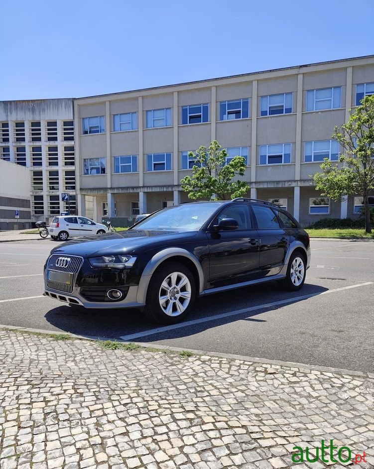 2013' Audi A4 Allroad photo #1