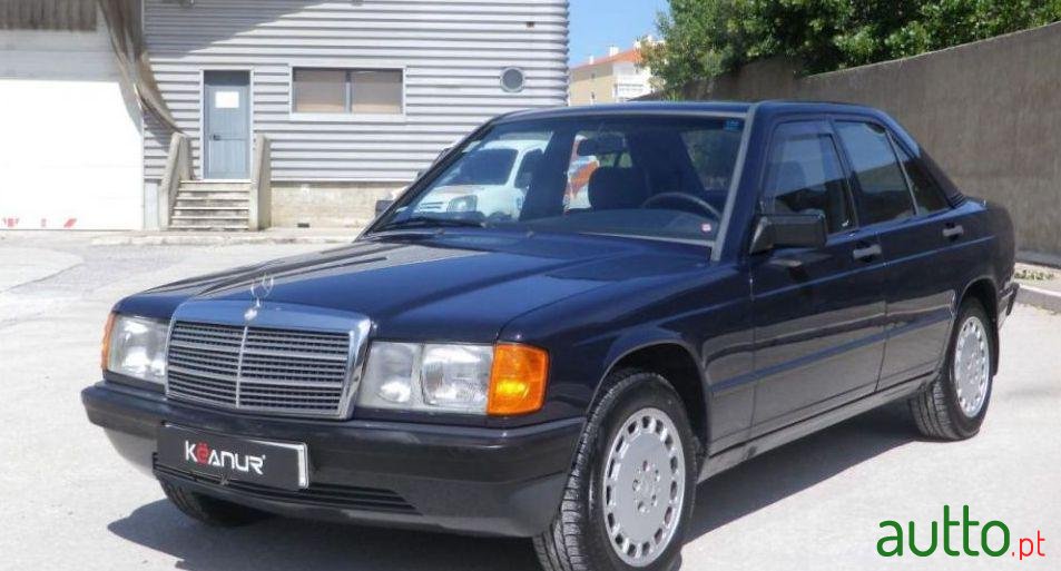 1984' Mercedes-Benz 190 E photo #1
