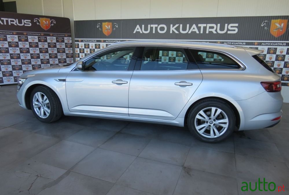 2017' Renault Talisman Sport Tourer photo #6