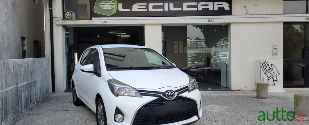 2017' Toyota Yaris photo #1